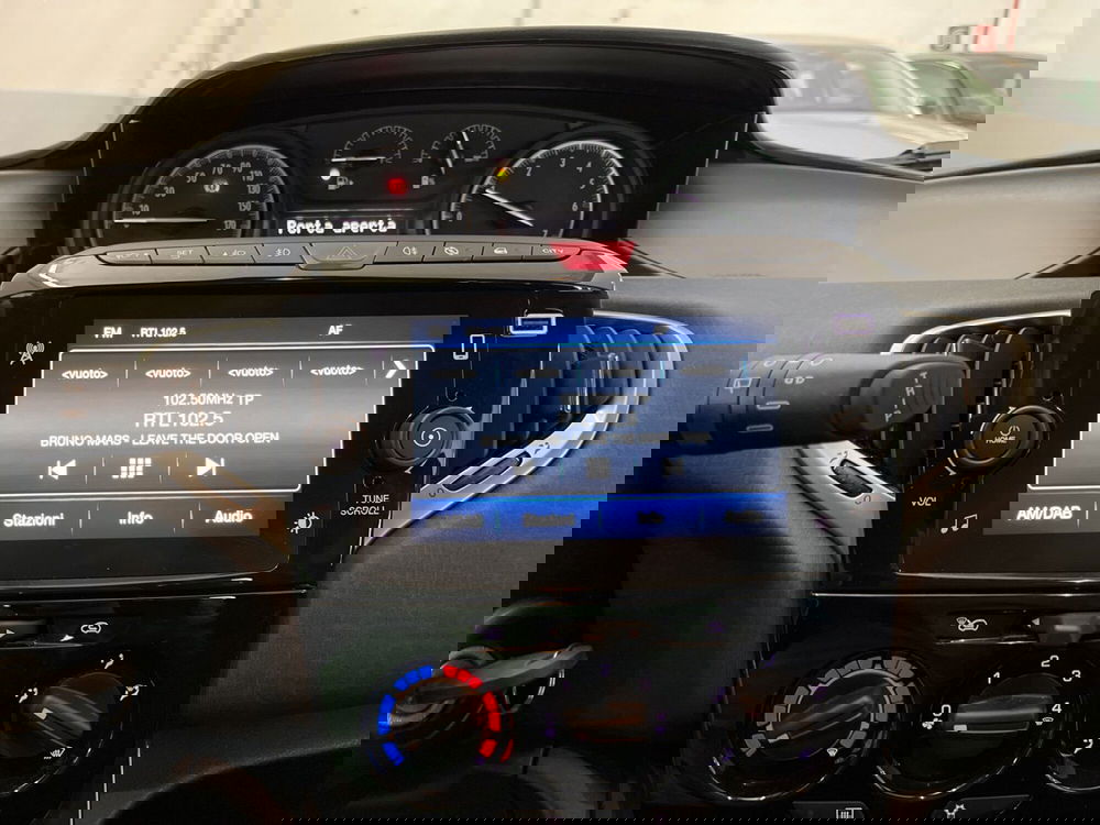 Lancia Ypsilon usata a Torino (14)