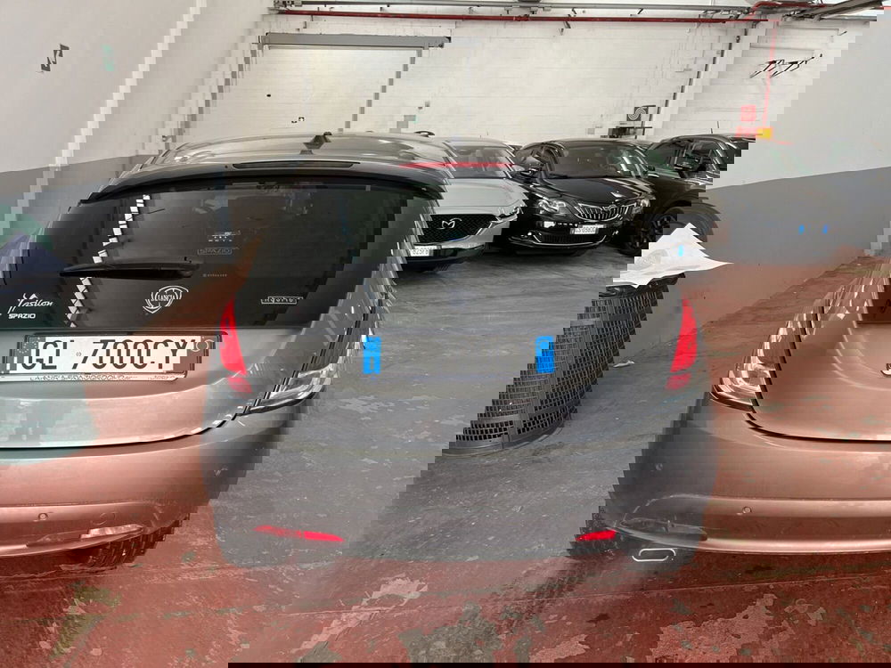 Lancia Ypsilon usata a Torino (5)