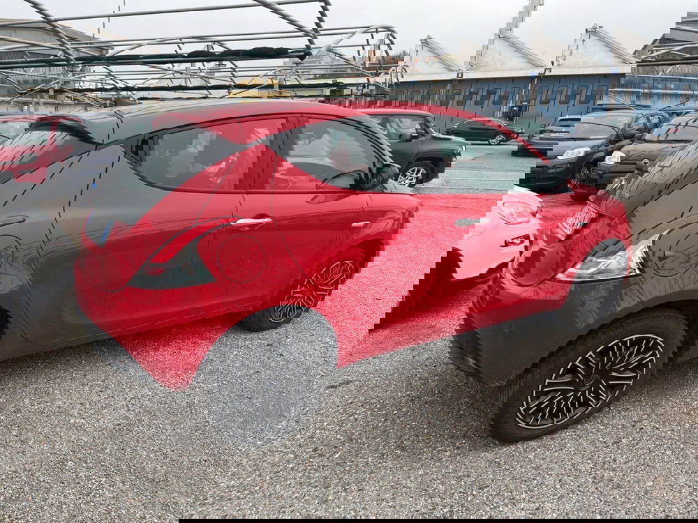 Lancia Ypsilon usata a Torino (4)