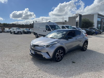 Toyota Toyota C-HR 1.8 Hybrid E-CVT Style del 2017 usata a Melilli