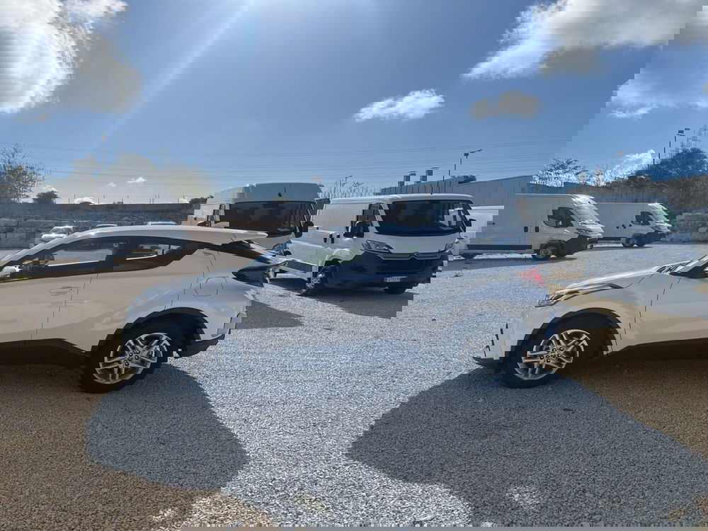 Toyota Toyota C-HR usata a Ragusa (3)