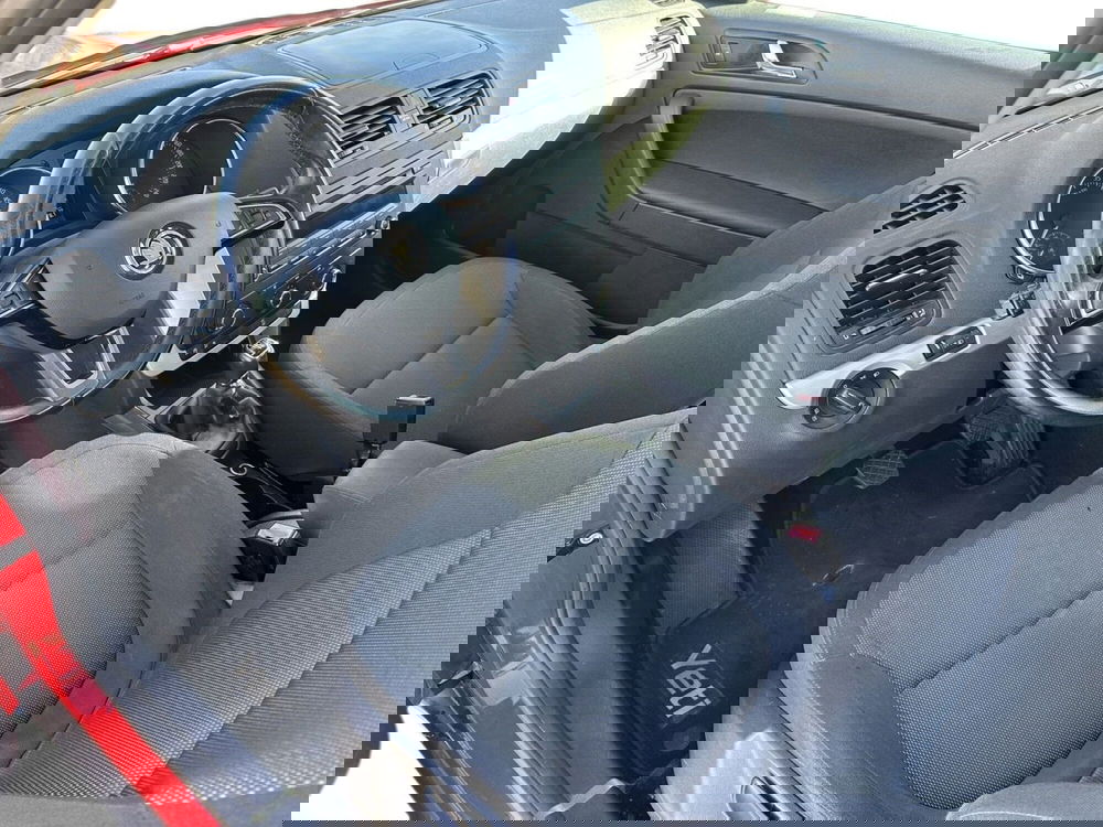 Skoda Yeti usata a Pistoia (10)