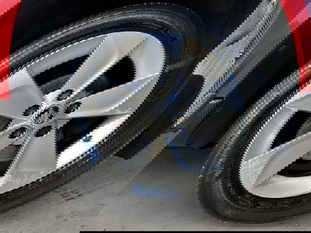 Skoda Yeti usata a Pistoia (15)