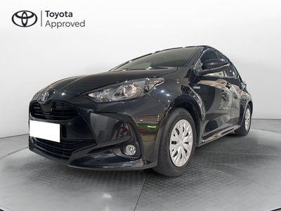 Toyota Yaris 1.5 Hybrid 5 porte Energy nuova a Nuoro