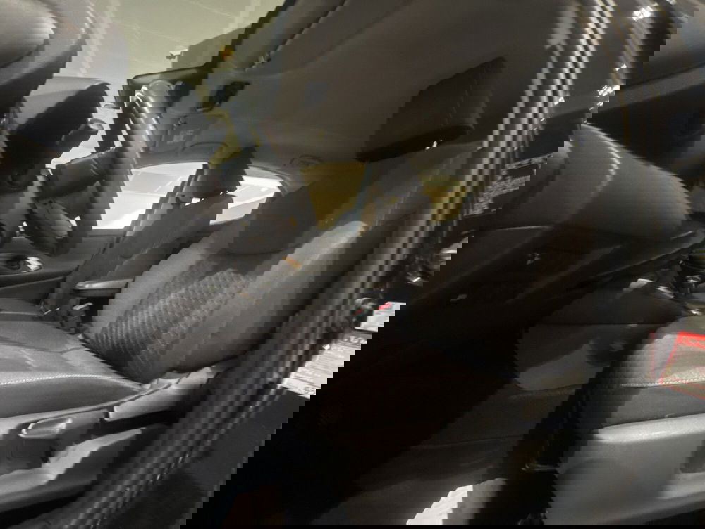 Toyota Yaris nuova a Nuoro (18)