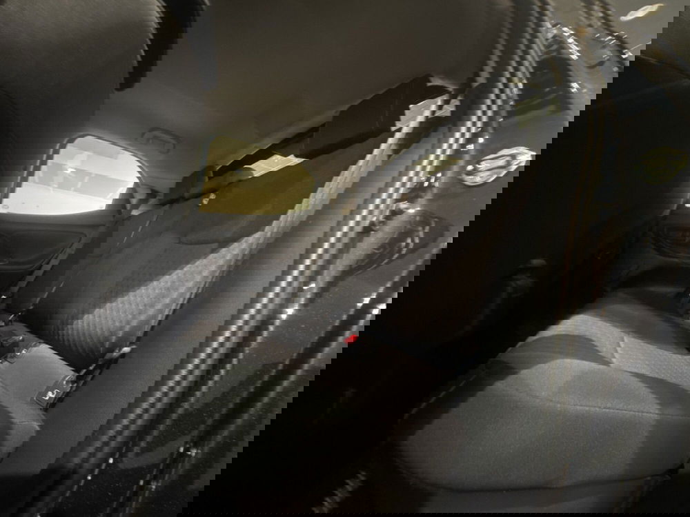 Toyota Yaris nuova a Nuoro (19)