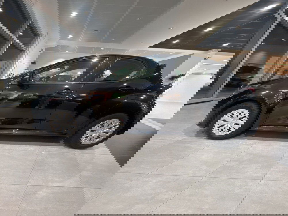 Toyota Yaris nuova a Nuoro (8)