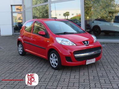 Peugeot 107 68CV 5p. Active 2Tronic del 2011 usata a Seregno