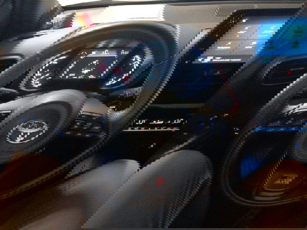 Toyota Yaris Cross usata a Milano (18)