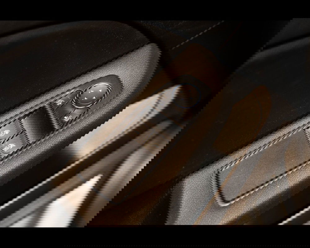 Renault Clio usata a Treviso (17)