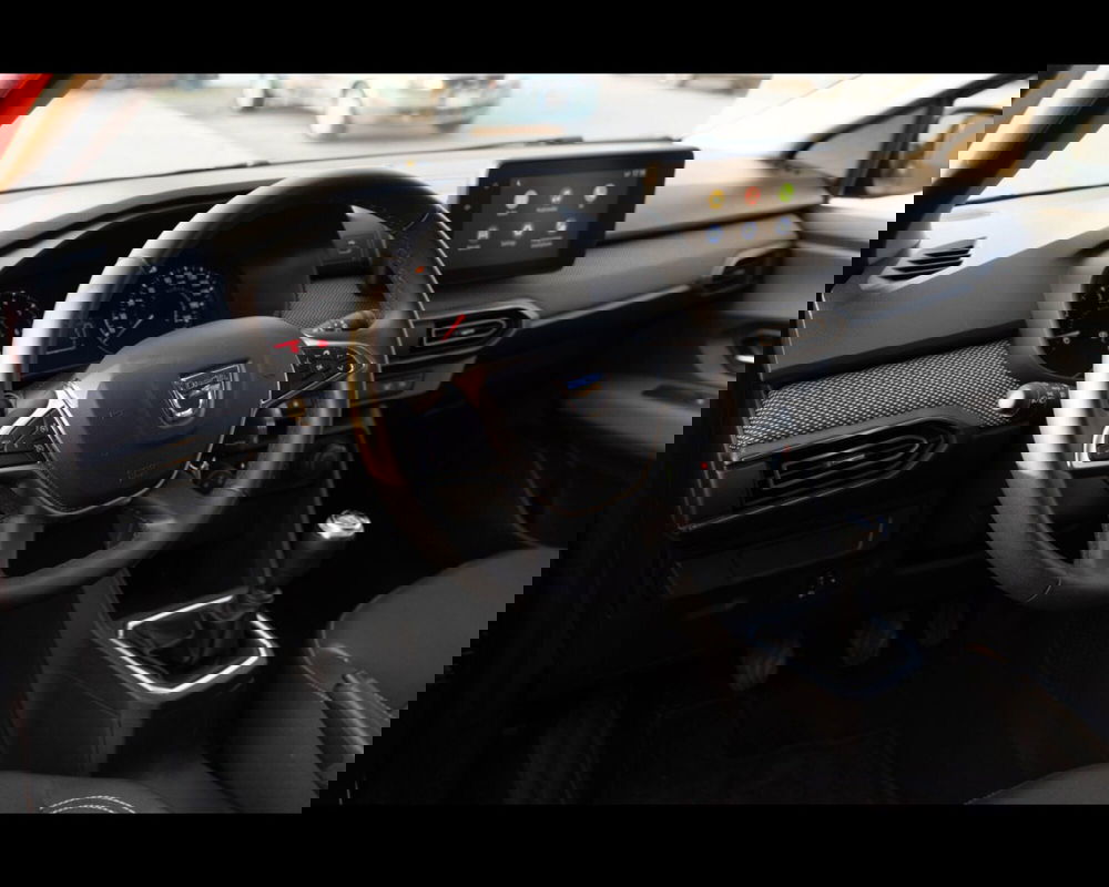 Dacia Sandero usata a Venezia (18)