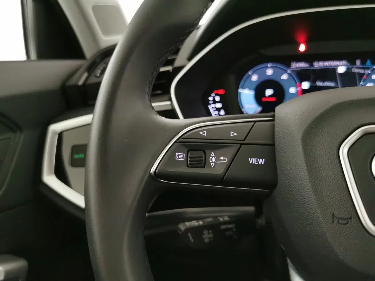 Audi Q3 Sportback usata a Chieti (10)