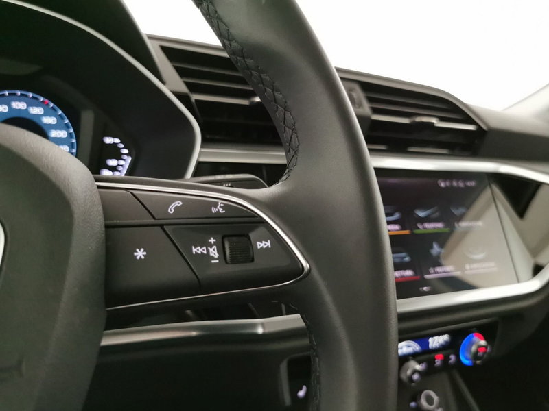 Audi Q3 Sportback usata a Chieti (11)
