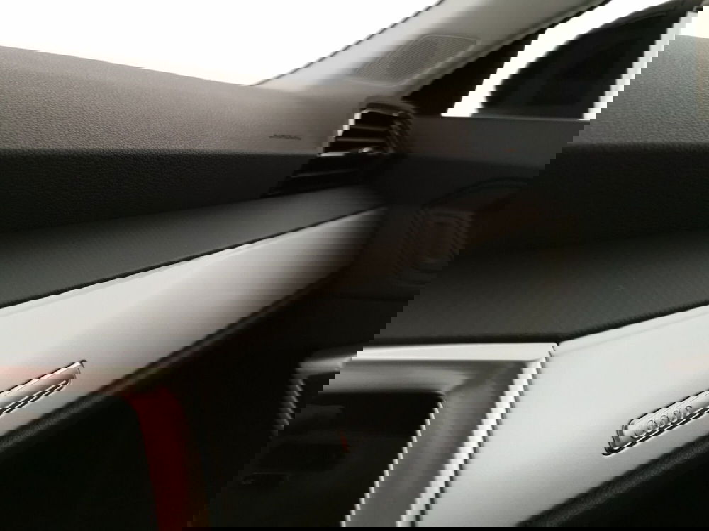 Audi Q3 Sportback usata a Chieti (12)