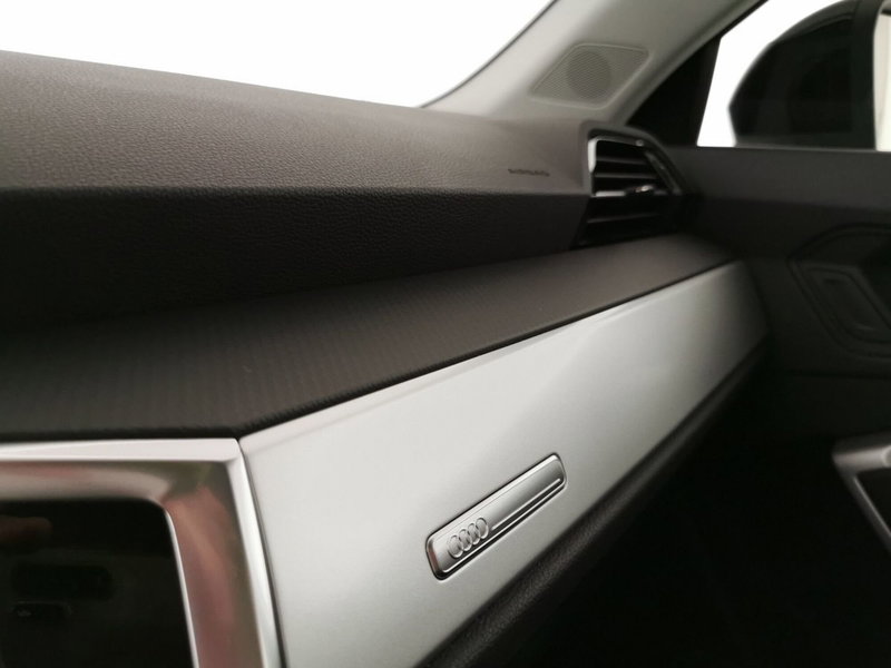 Audi Q3 Sportback usata a Chieti (12)