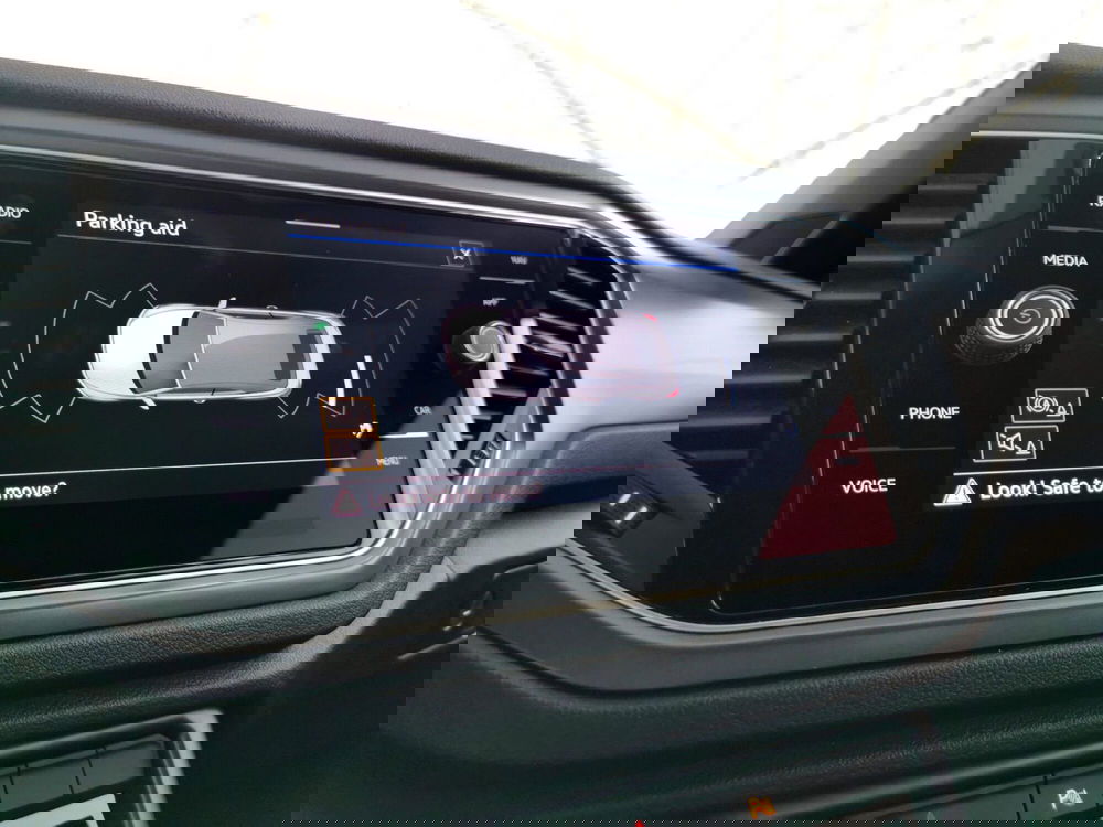 Volkswagen T-Roc Cabrio usata a Chieti (13)