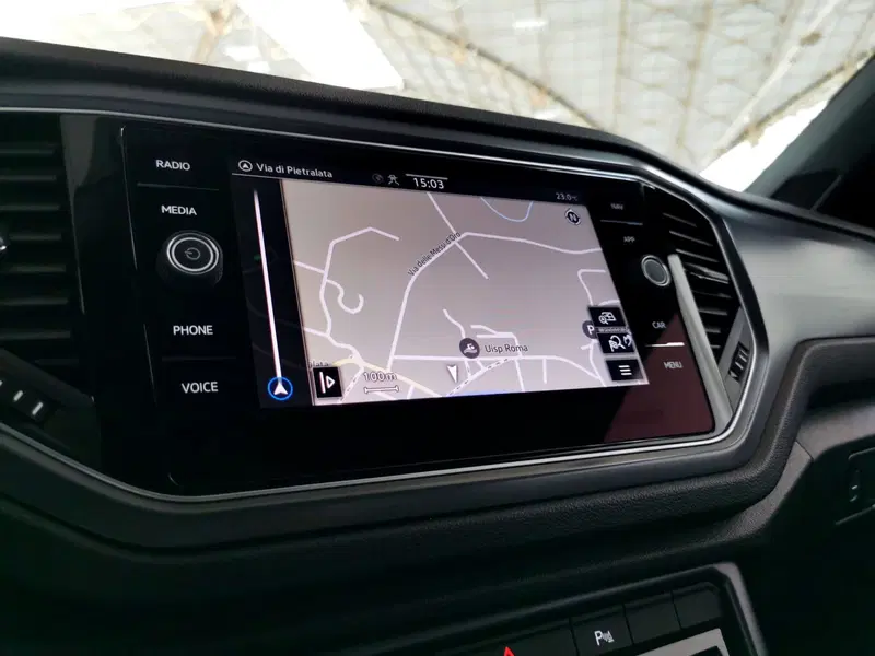 Volkswagen T-Roc Cabrio usata a Chieti (14)