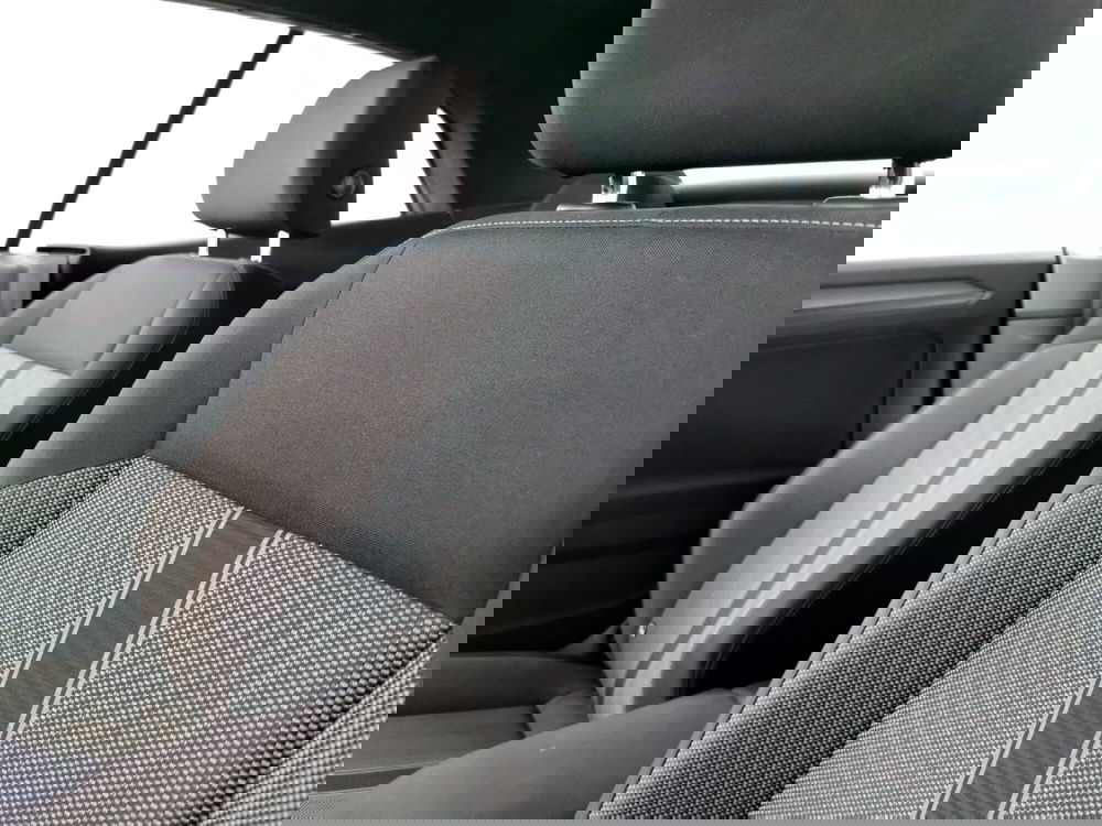 Volkswagen T-Roc Cabrio usata a Chieti (5)
