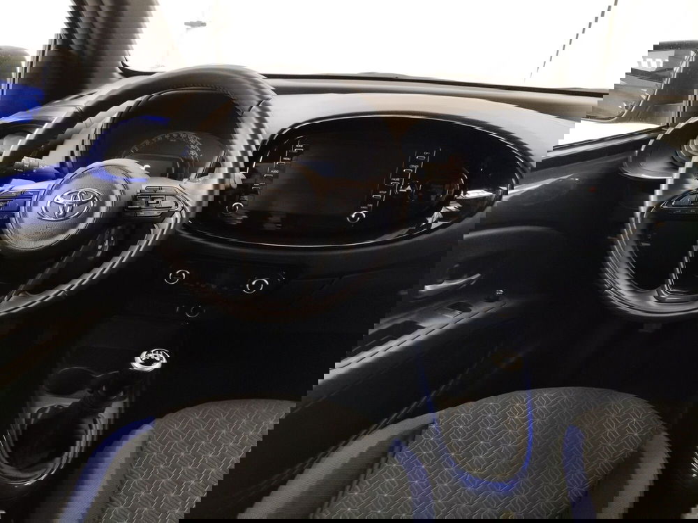Toyota Aygo X usata a Roma (10)