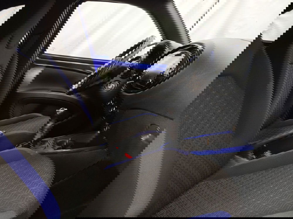 Toyota Aygo X usata a Roma (6)