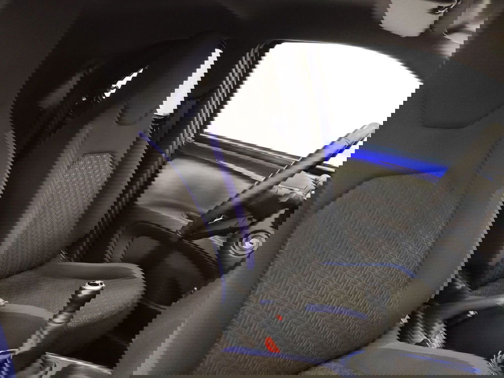 Toyota Aygo X usata a Roma (7)