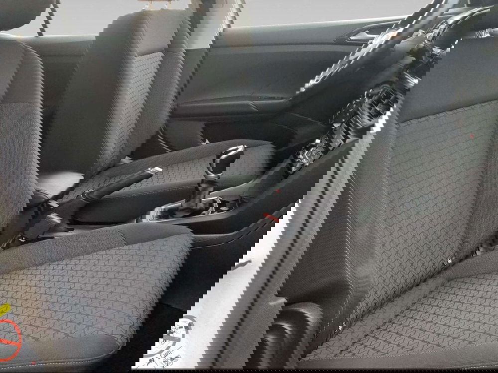 Volkswagen T-Cross usata a Livorno (12)