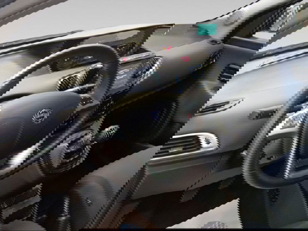 Lancia Ypsilon usata a Siena (9)