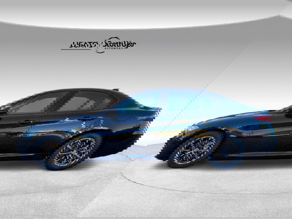 Alfa Romeo Giulia usata a Siena (3)