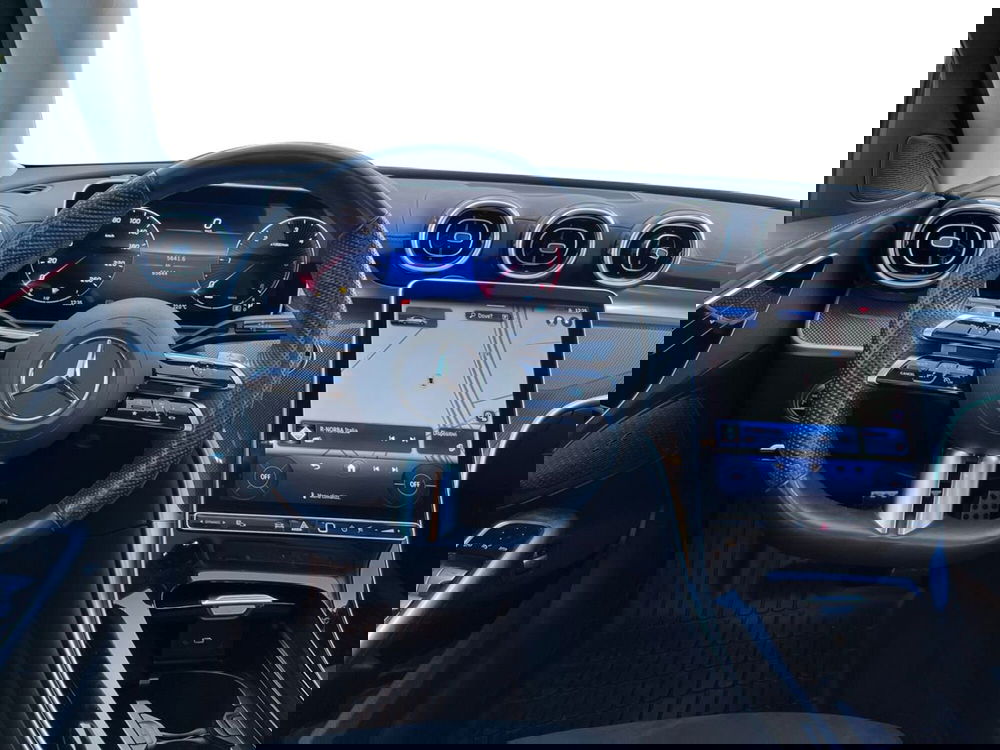 Mercedes-Benz Classe C usata a Bari (11)