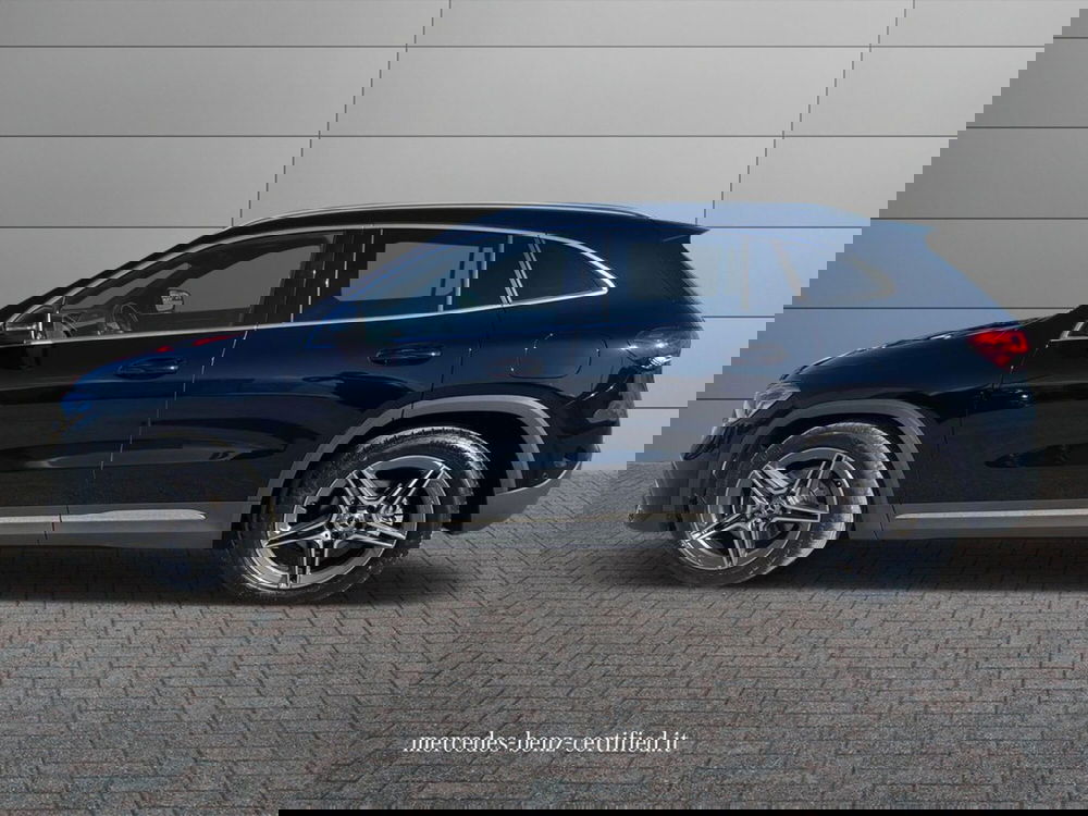 Mercedes-Benz GLA SUV usata a Bari (6)