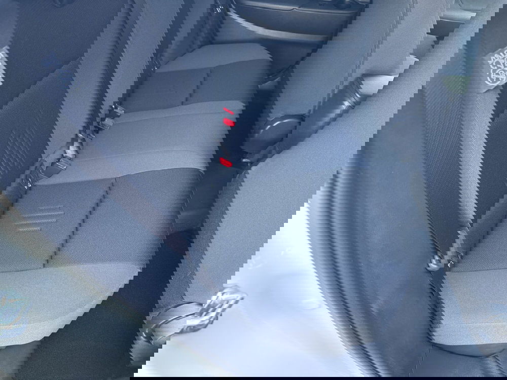 Toyota Toyota C-HR nuova a Ferrara (10)