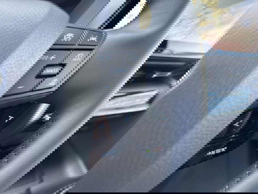 Toyota Toyota C-HR nuova a Ferrara (20)