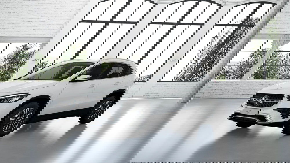 Mercedes-Benz GLA SUV nuova a Pescara