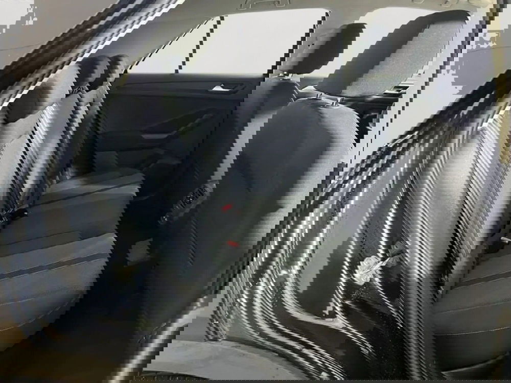 Volkswagen T-Roc usata a Padova (8)