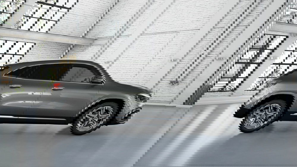 Mercedes-Benz GLA SUV nuova a Pescara (4)