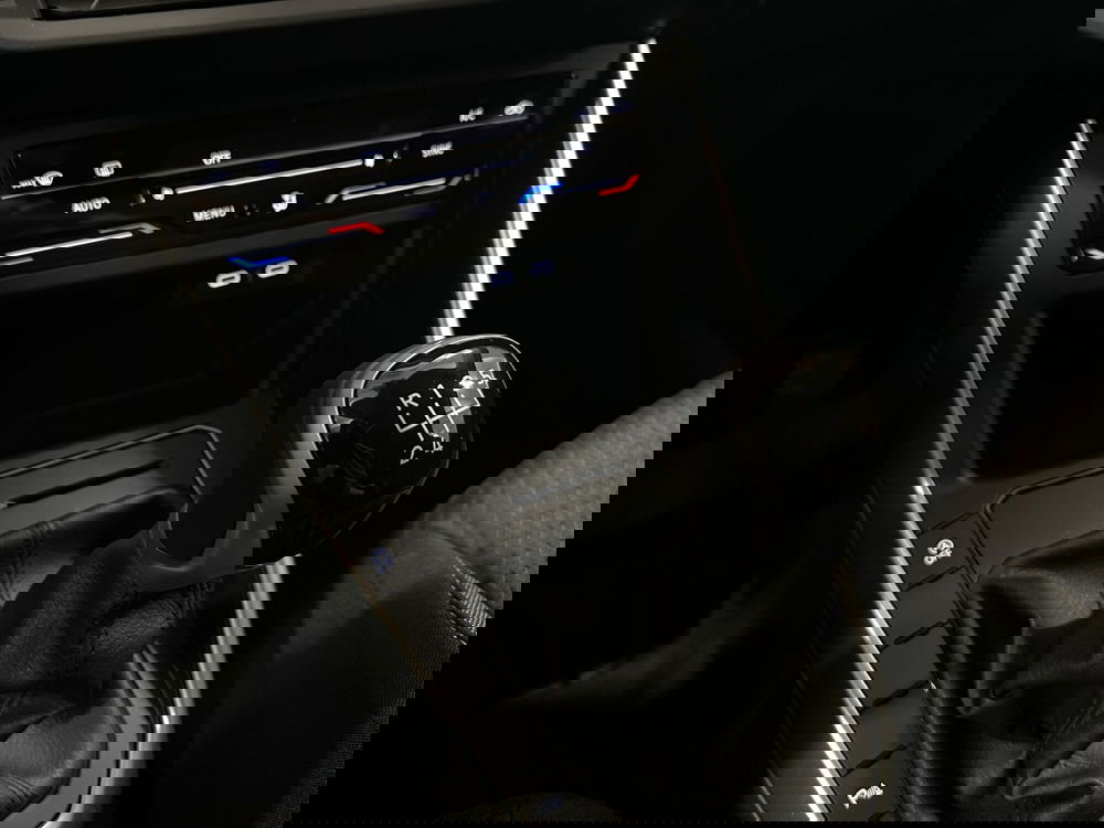 Volkswagen Polo nuova a Padova (12)