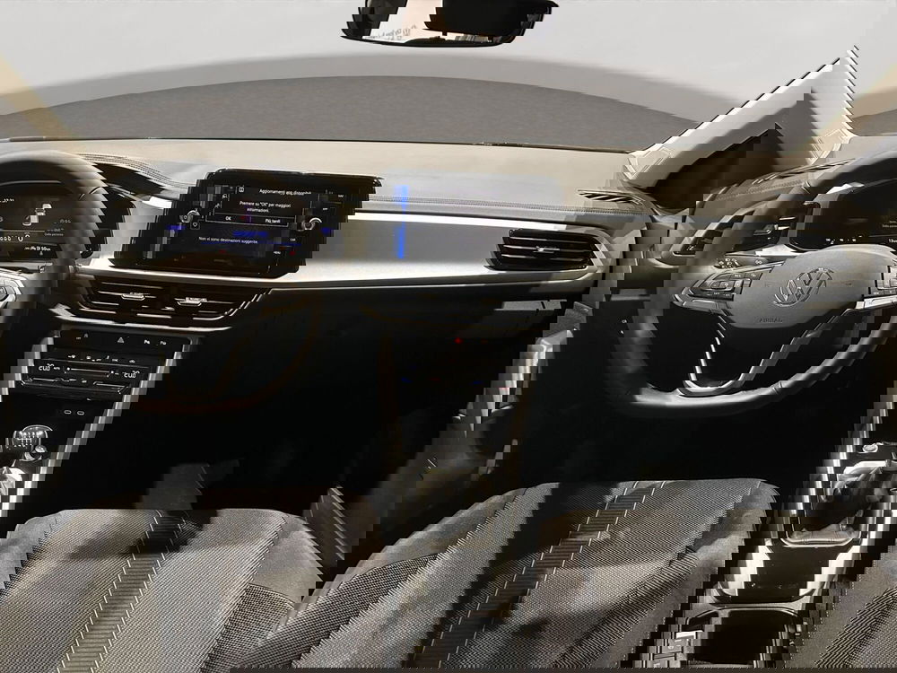 Volkswagen T-Roc nuova a Padova (9)