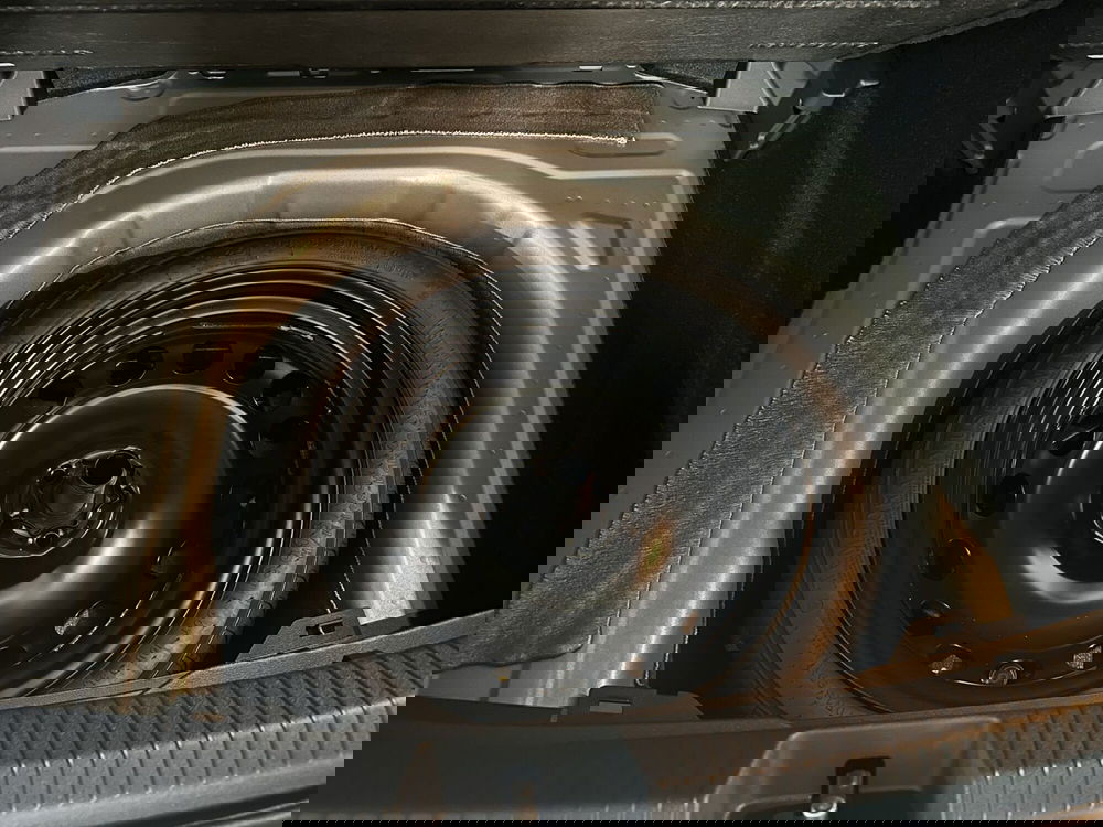 Volkswagen Taigo nuova a Padova (14)