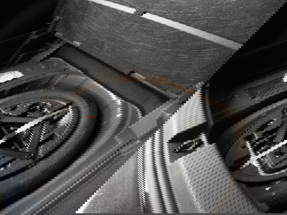 Volkswagen T-Cross usata a Padova (10)