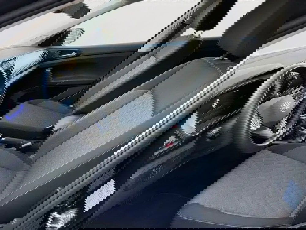 Volkswagen T-Cross usata a Padova (4)