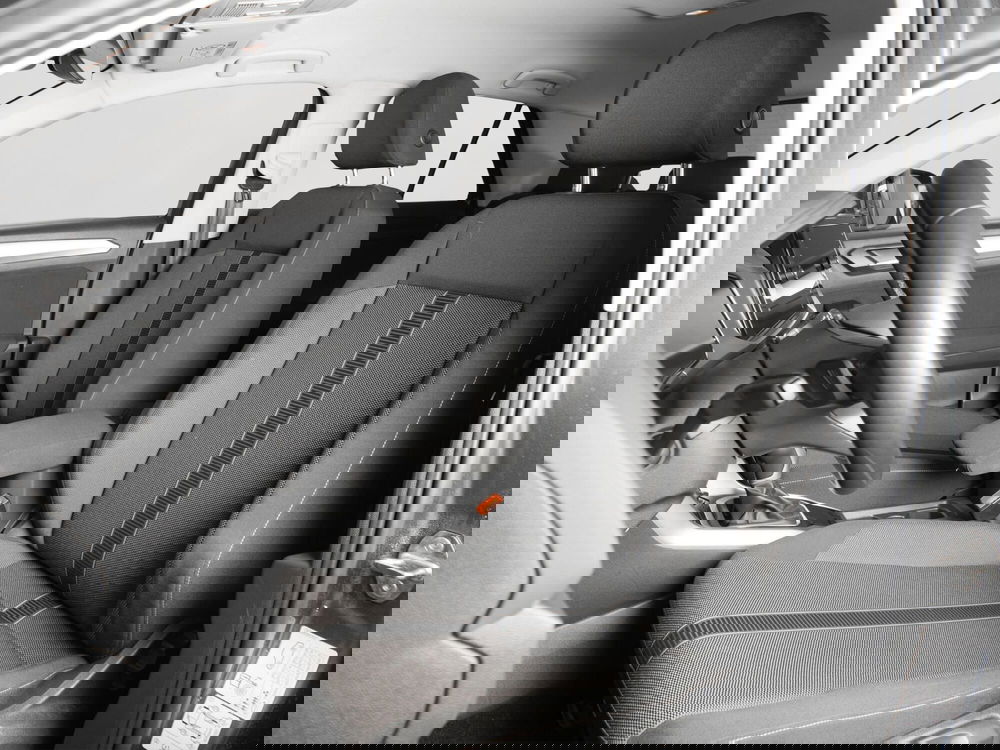 Volkswagen T-Roc usata a Padova (9)