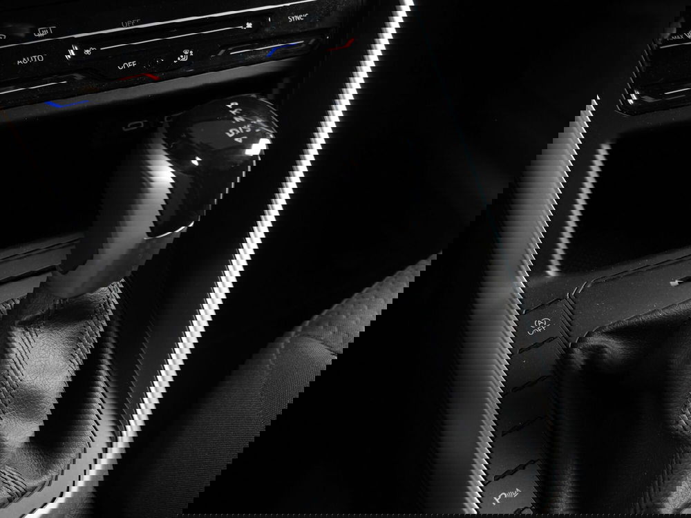 Volkswagen Polo nuova a Padova (12)