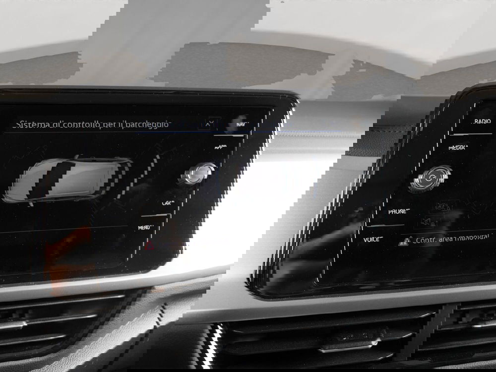 Volkswagen T-Roc usata a Padova (11)