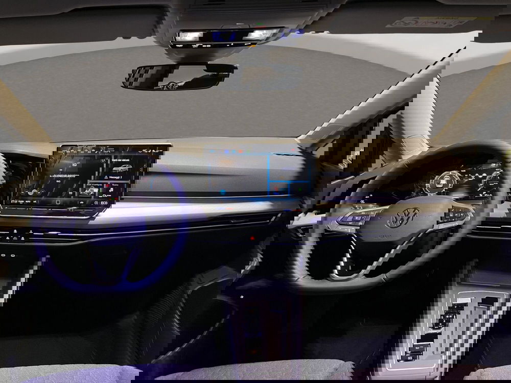 Volkswagen Golf nuova a Padova (7)