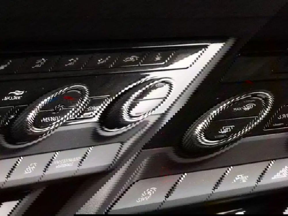 Skoda Karoq usata a Padova (10)