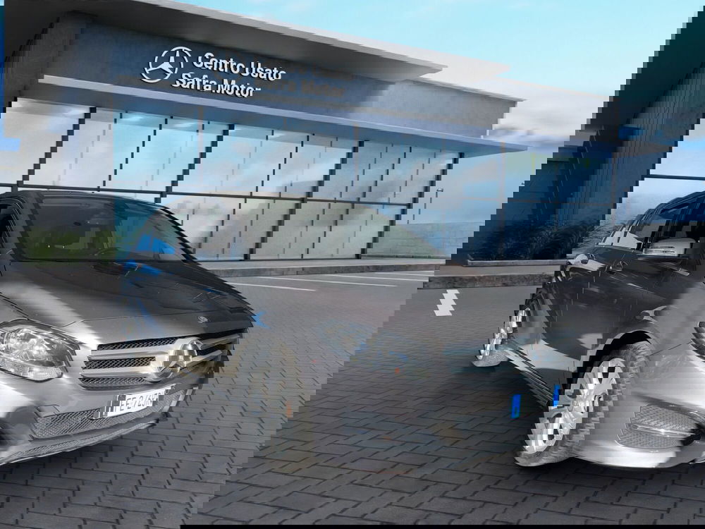 Mercedes-Benz Classe B usata a Cosenza (8)