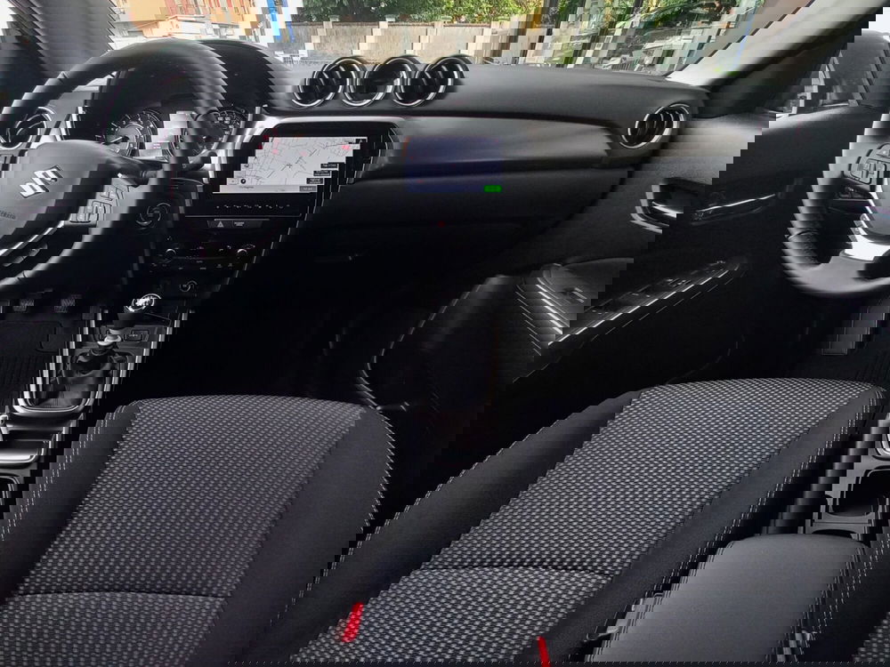 Suzuki Vitara nuova a Milano (2)