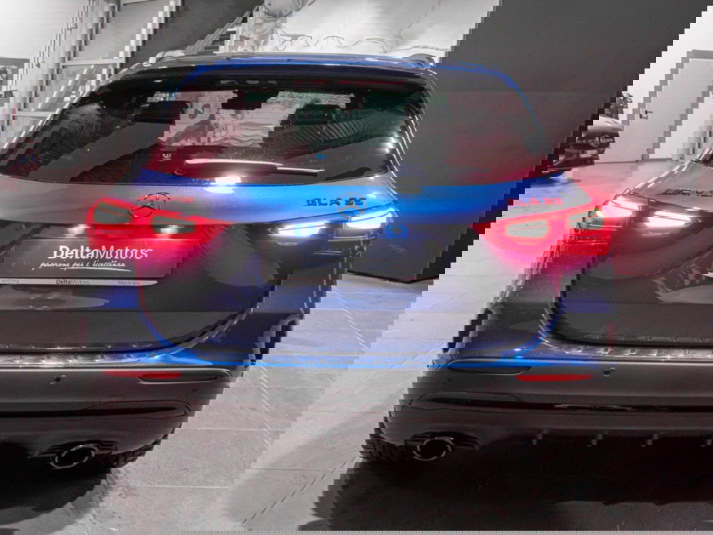 Mercedes-Benz GLA SUV nuova a Macerata (7)