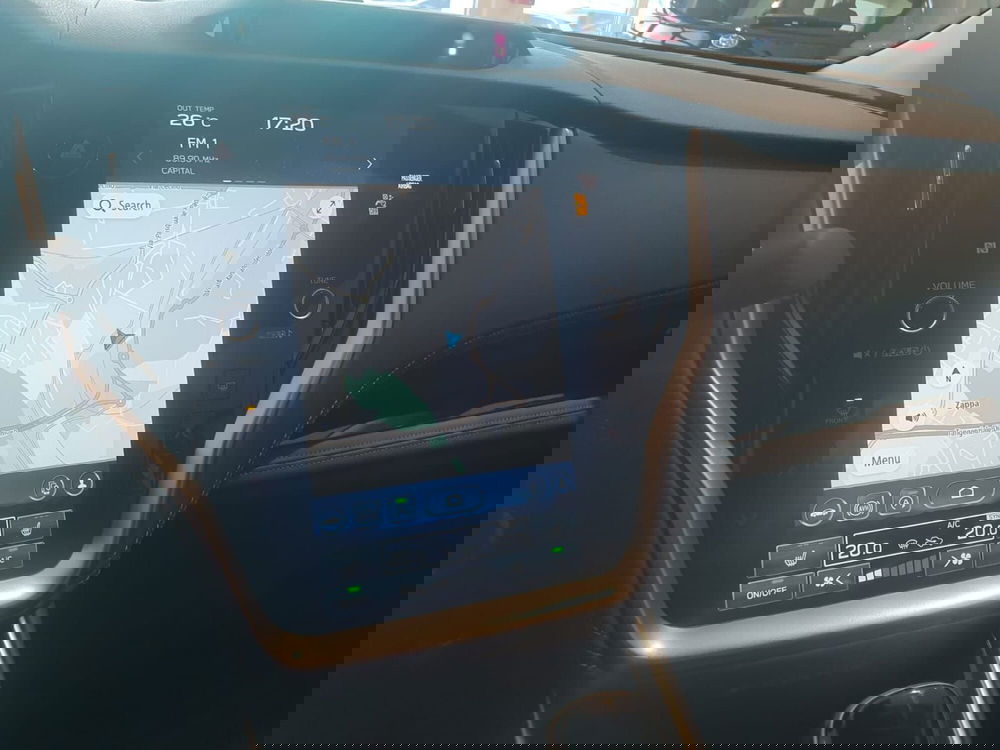 Subaru Outback usata a Como (16)