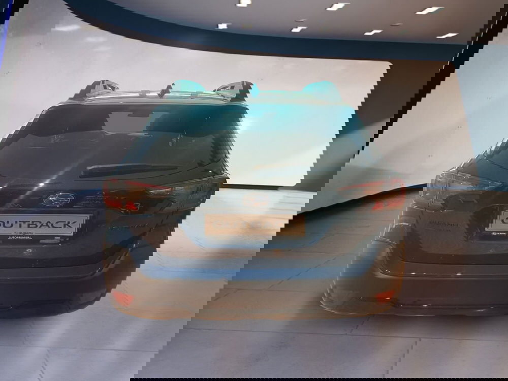 Subaru Outback usata a Como (7)
